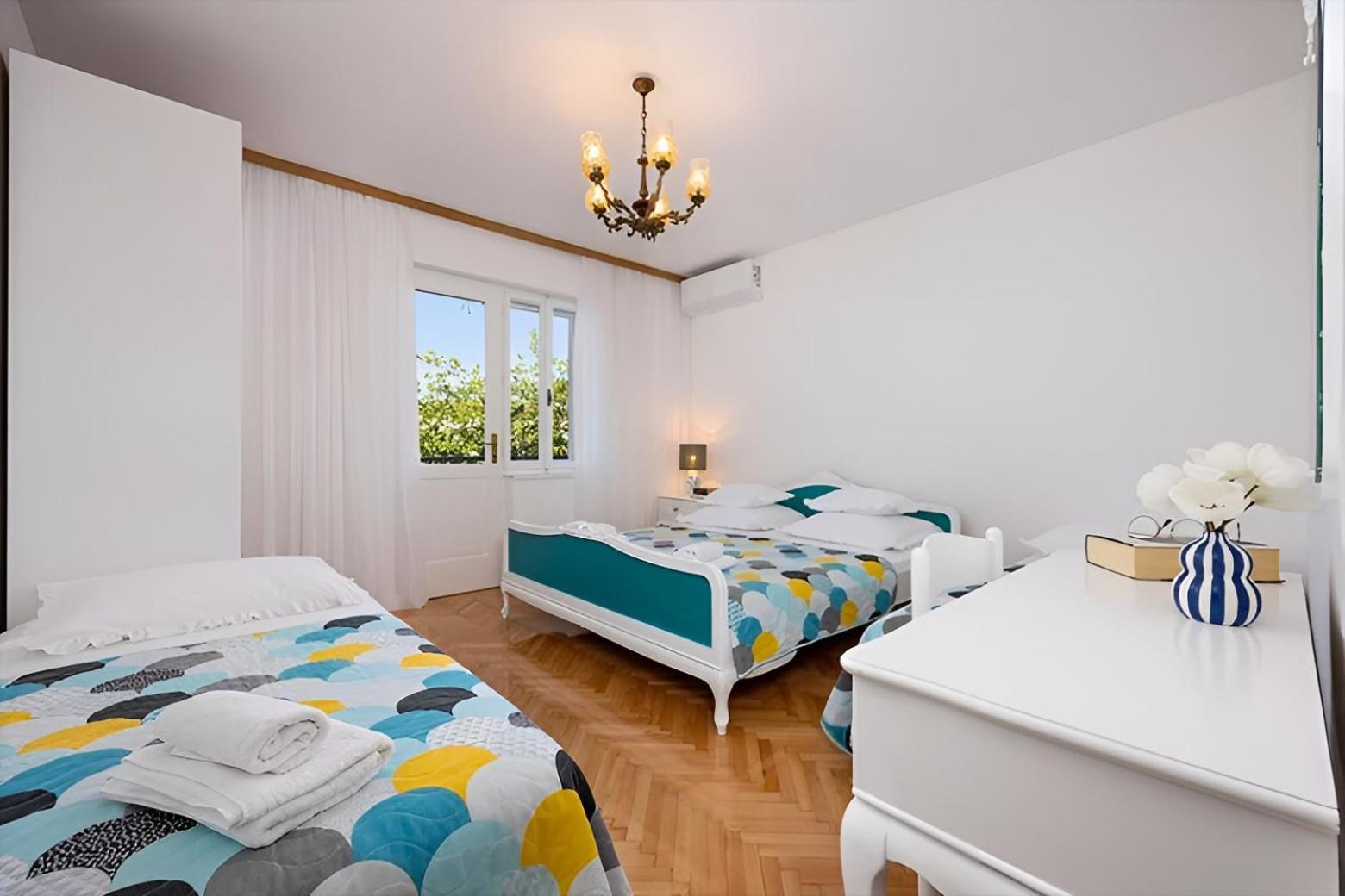 Apartments Irena Tučepi Extérieur photo
