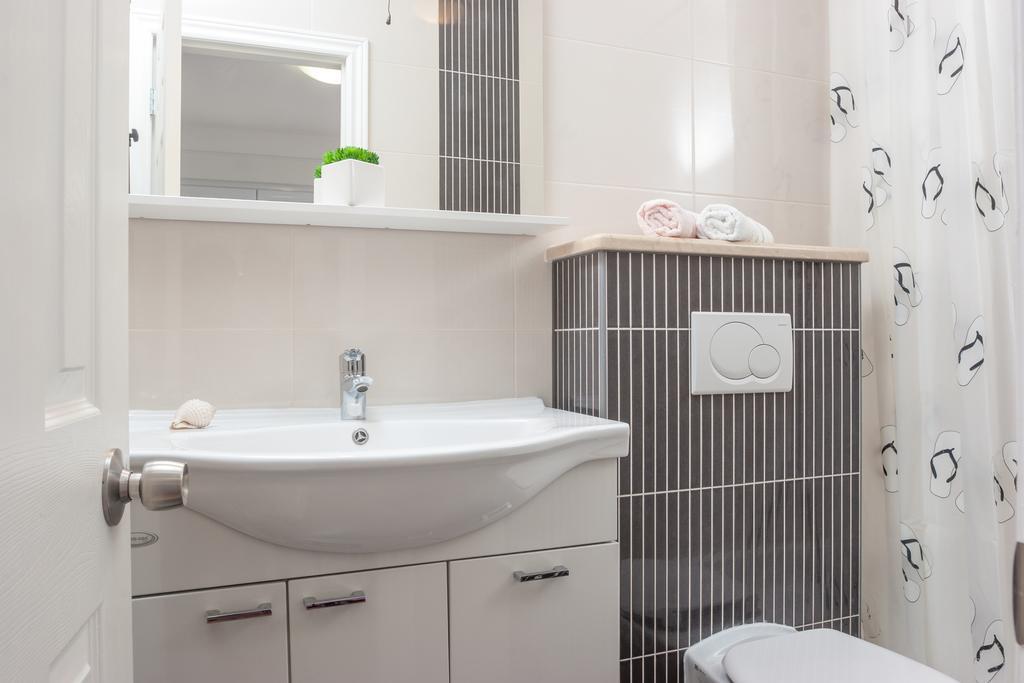 Apartments Irena Tučepi Extérieur photo