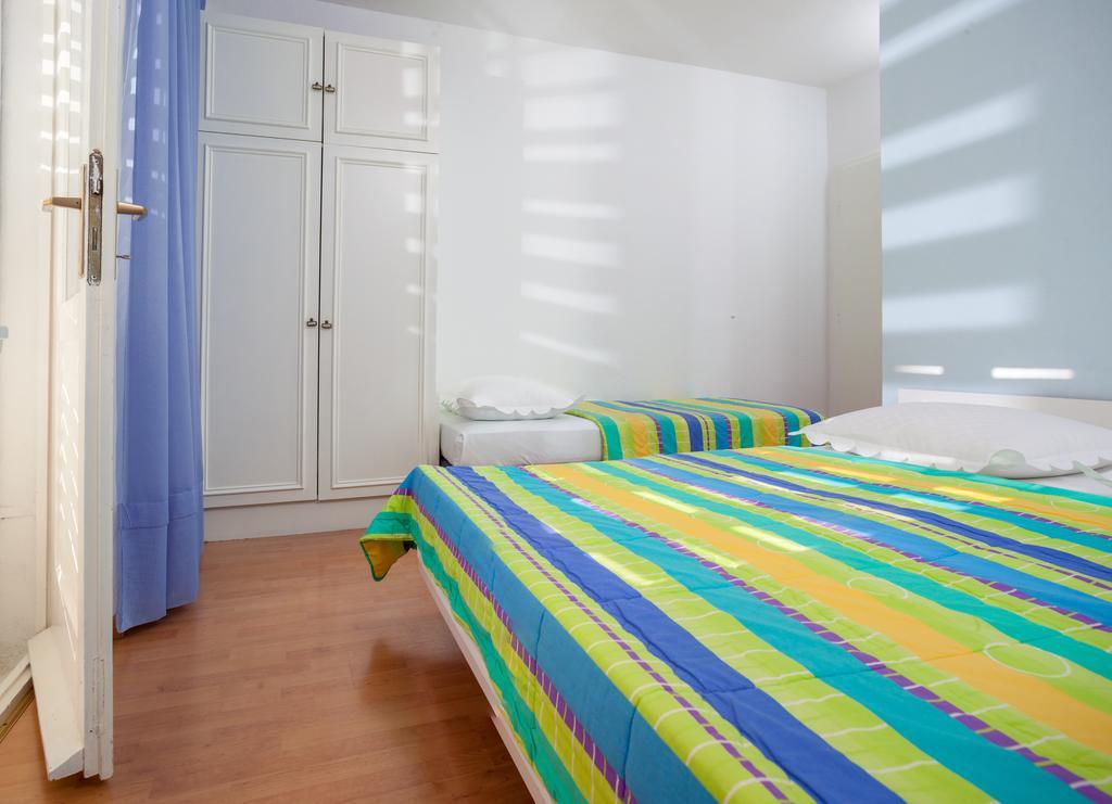Apartments Irena Tučepi Extérieur photo