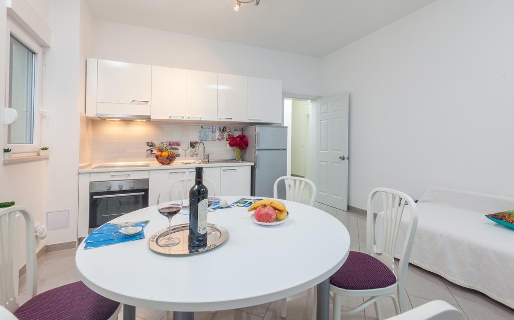 Apartments Irena Tučepi Extérieur photo
