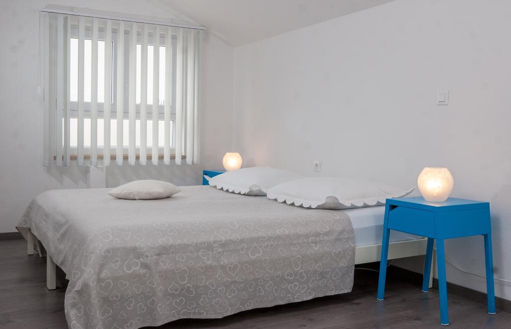 Apartments Irena Tučepi Extérieur photo